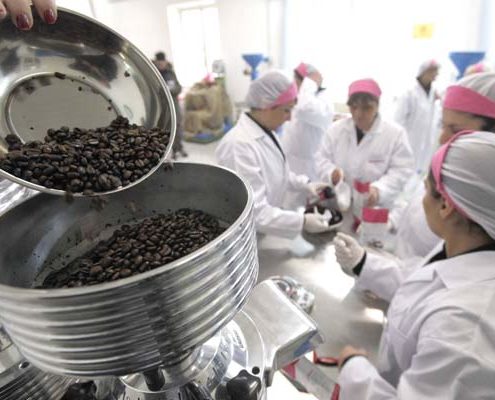 Cooperativa Lazzarelle, Carcere femminile di Pozzuoli (NA) - Pulmino contadino