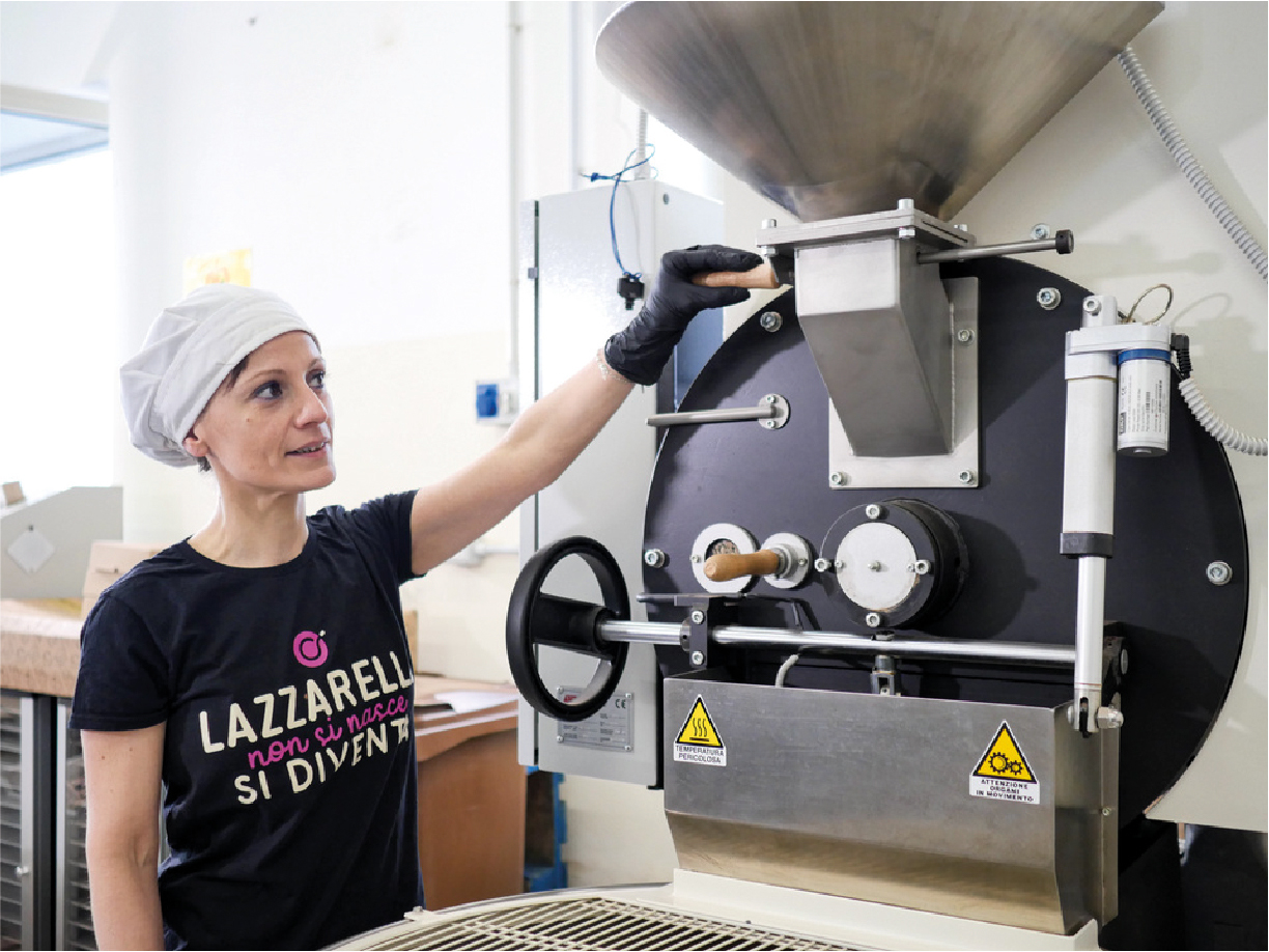 Cooperativa Lazzarelle, Carcere femminile di Pozzuoli (NA) - Pulmino contadino