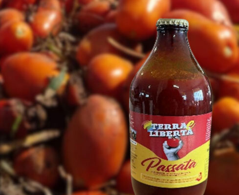 Terra e libertà - passata di pomodoro - Pulmino Contadino