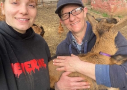 Fattoria educativa le Venaie, Roccastrada (Gr)- Produzione di formaggi di capra -Pulmino Contadino